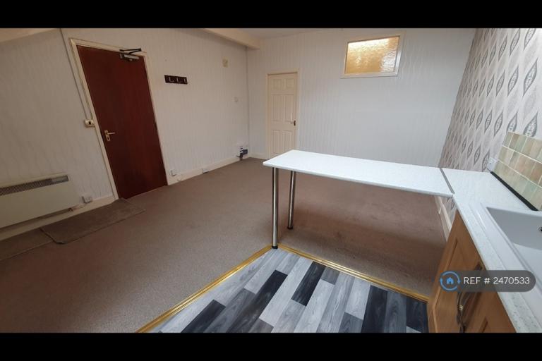 Flat Highgate Avenue in Preston