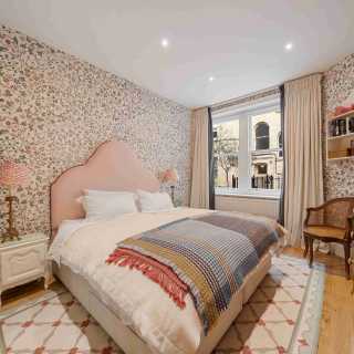 Flat Prince of Wales Drive in Greater London