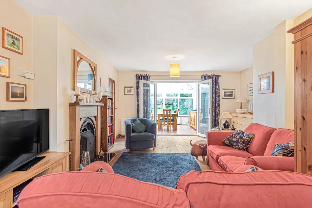 House Chestnut Close in South Oxfordshire