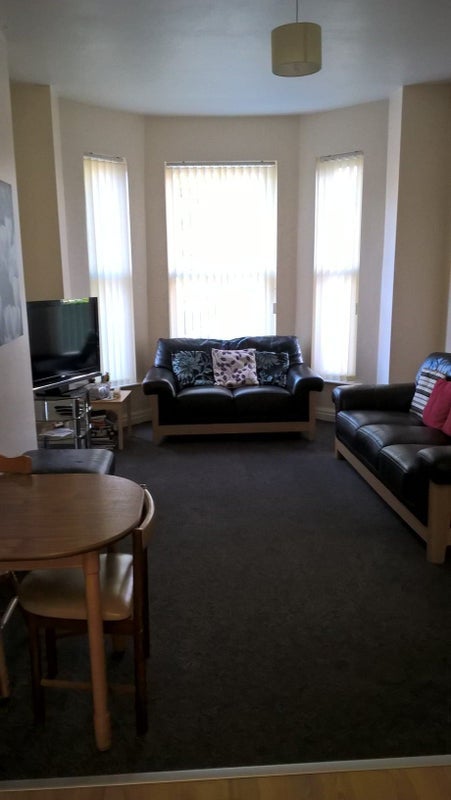 Room Keppel Road in Manchester