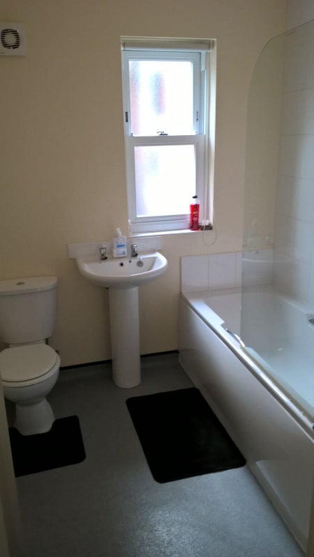 Room Keppel Road in Manchester