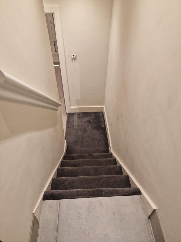 Room Rosebury Road in Greater London
