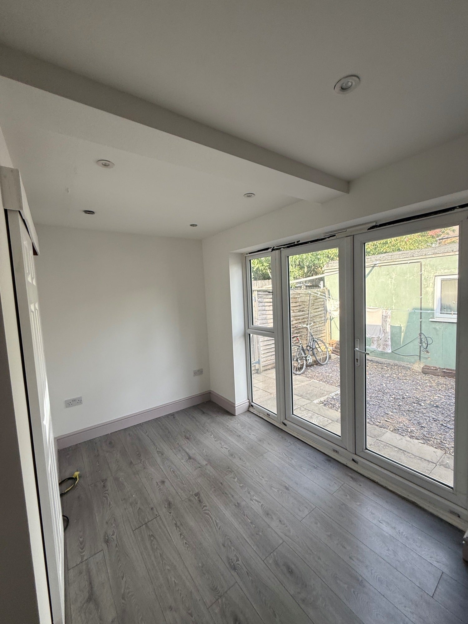 Room Willoughby Lane in Greater London