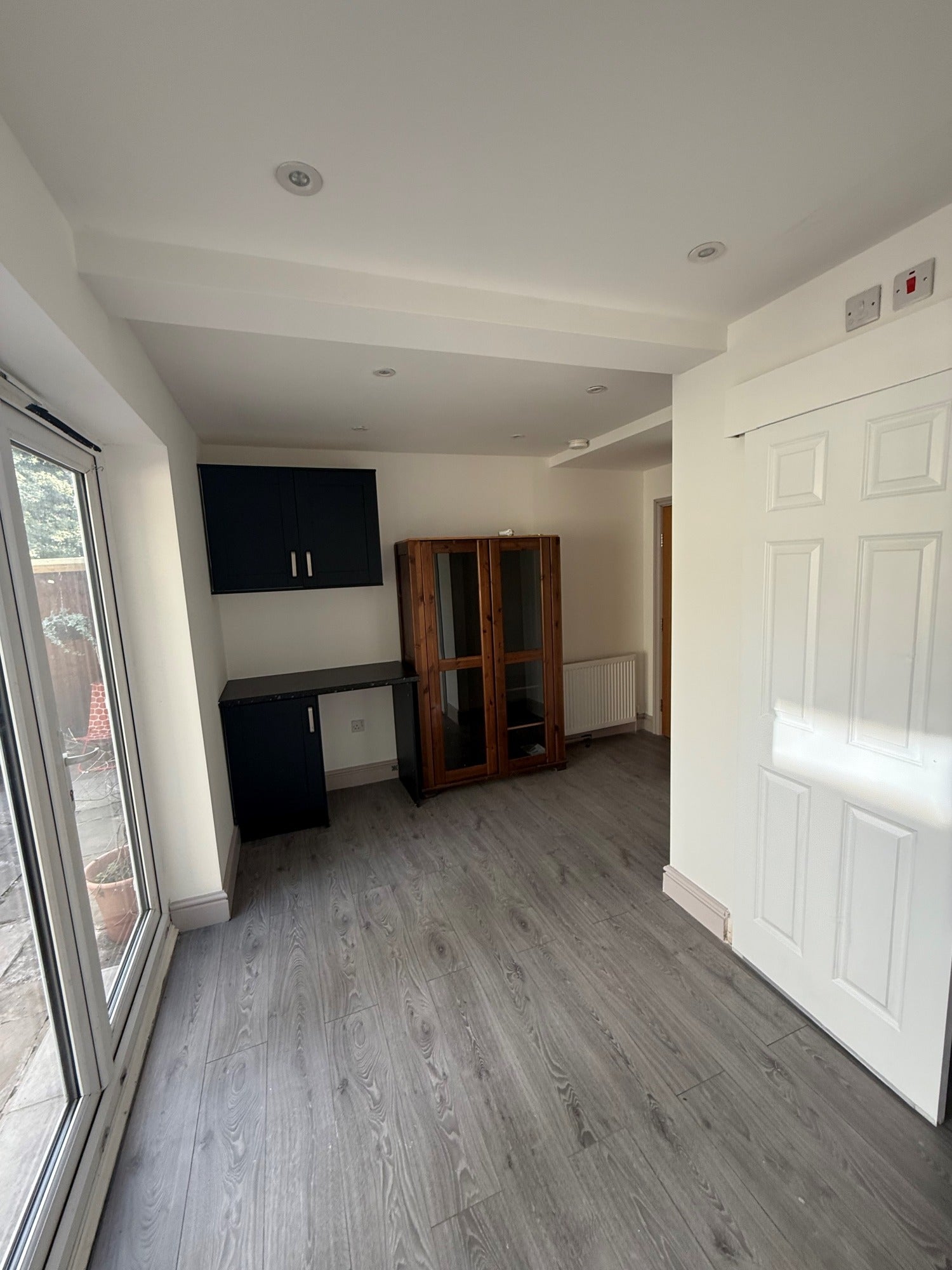 Room Willoughby Lane in Greater London