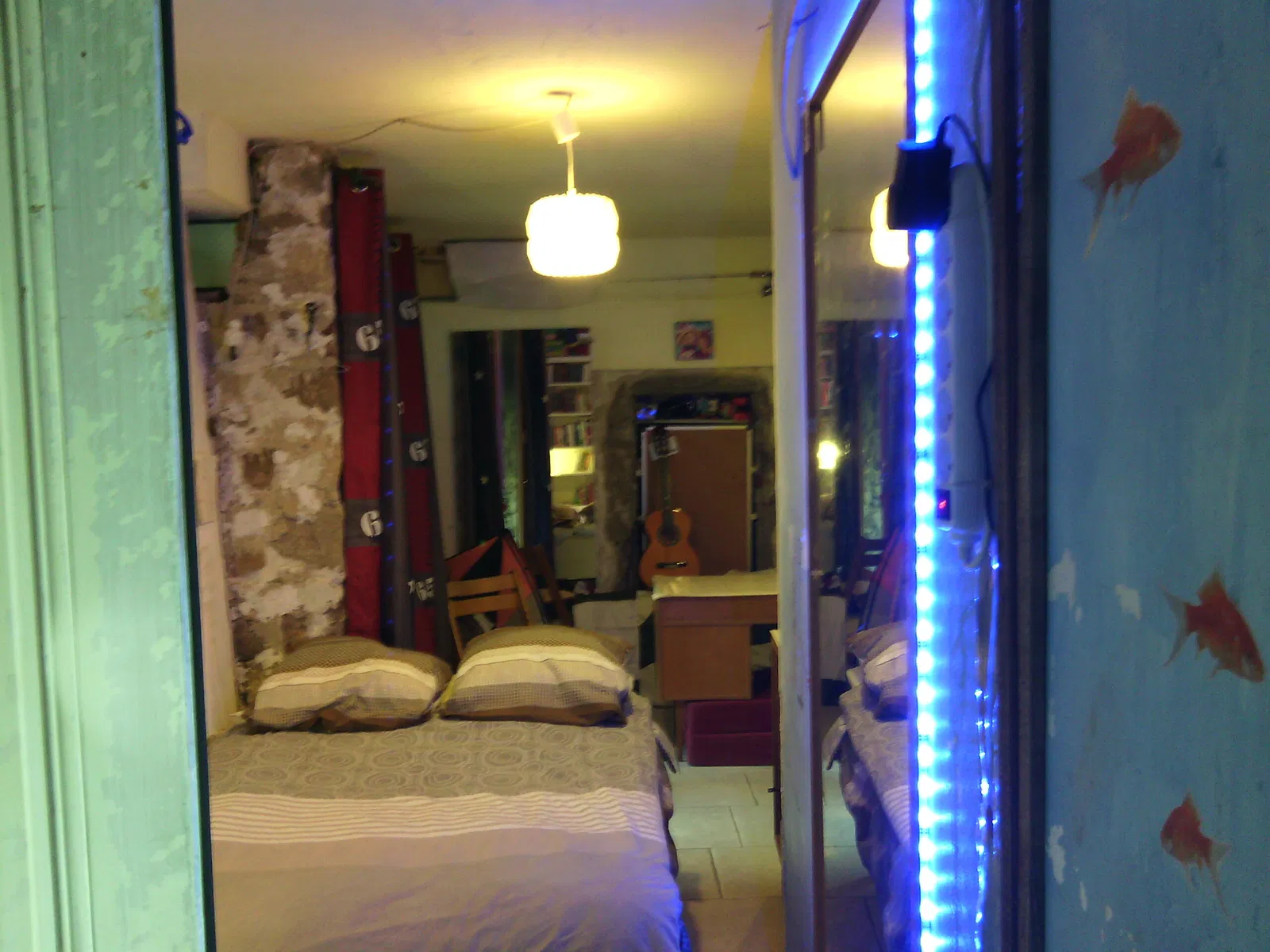 Room Rue de l'Église in Charmes-sur-Rhône