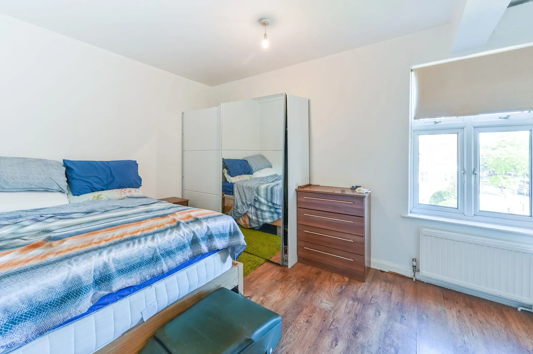 Flat Brixton Hill in Greater London
