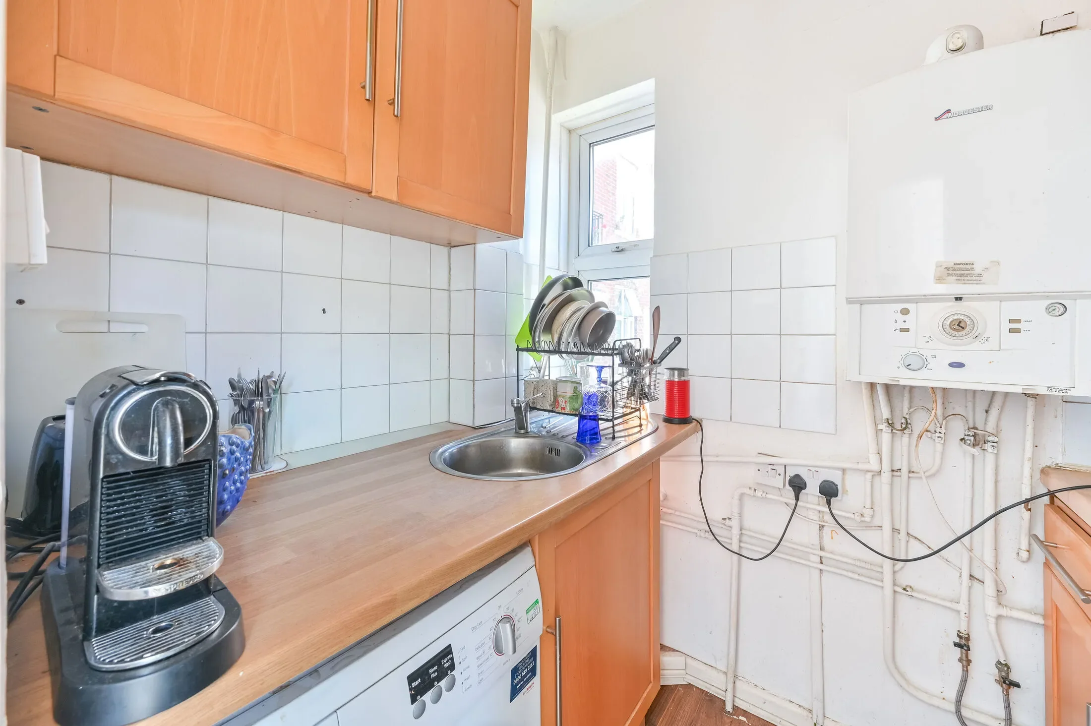 Flat Brixton Hill in Greater London