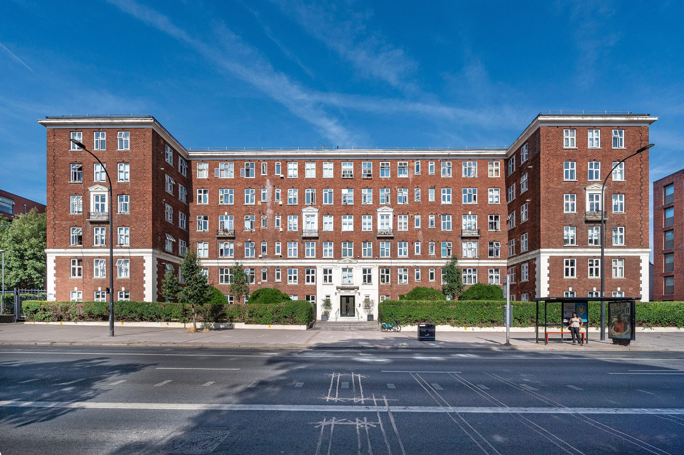 Flat Brixton Hill in Greater London