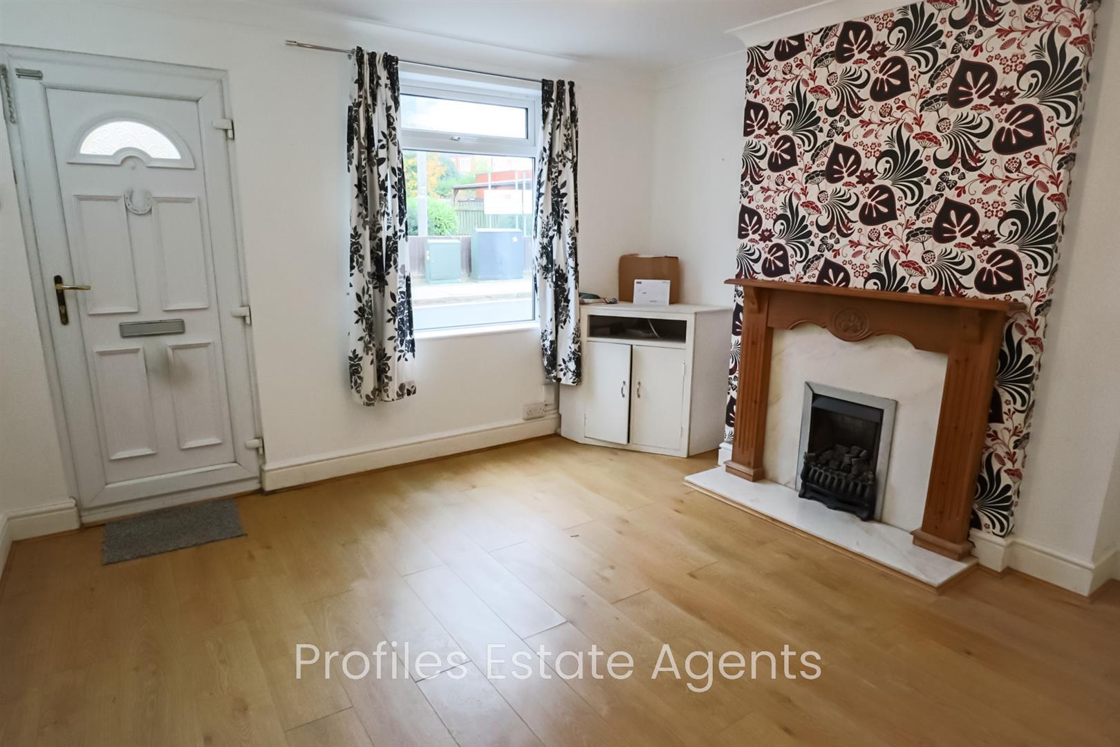 House Shoesmith Close in Hinckley and Bosworth