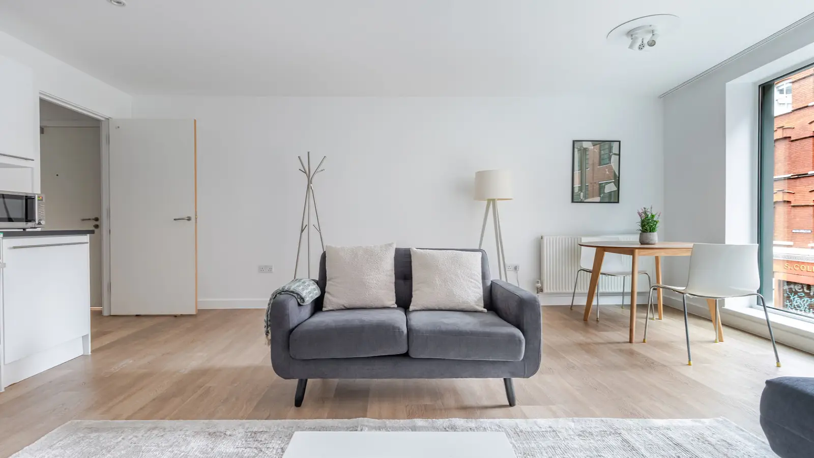 Flat Wandsworth Road in Greater London