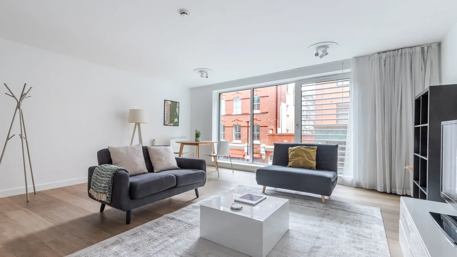 Flat Wandsworth Road in Greater London