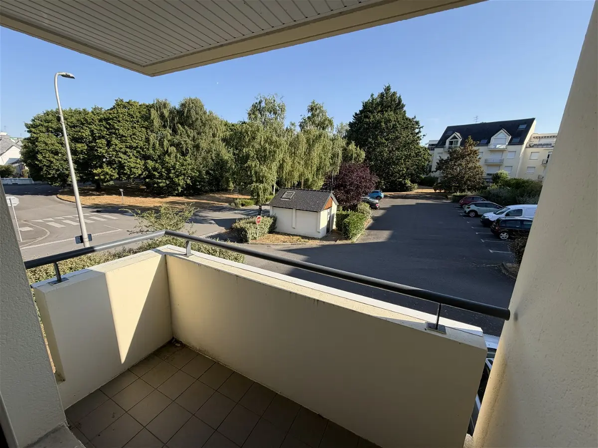 Flat Rue de l'Amiral Defforges in Vannes