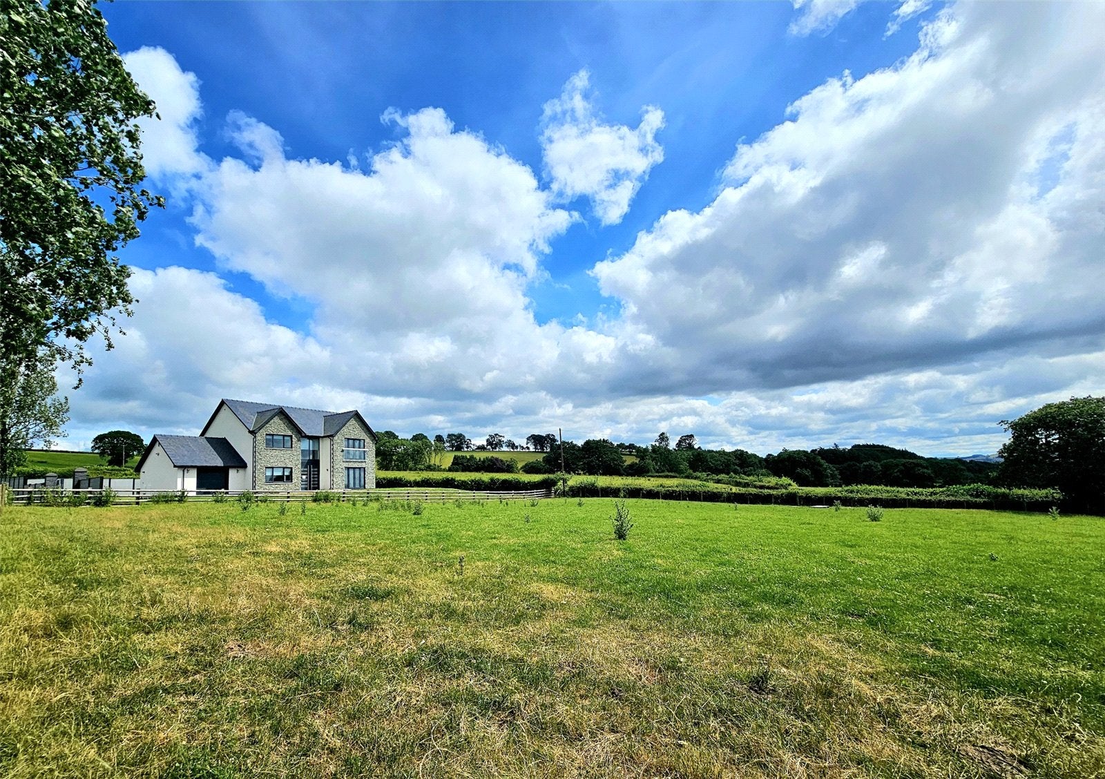 House A483 in Crossway