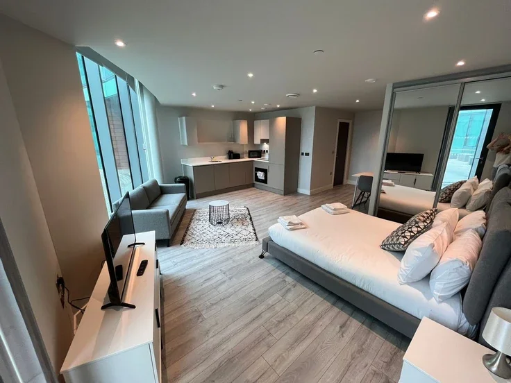 Flat Wokingham Road in Bracknell