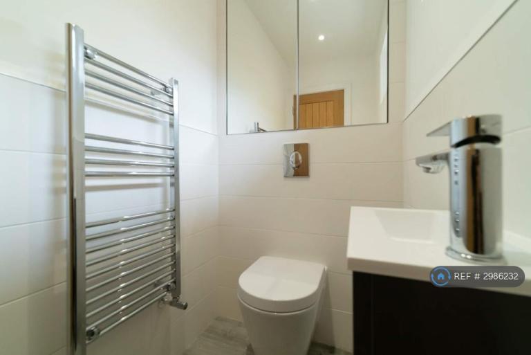 House Smalley Close in Greater London