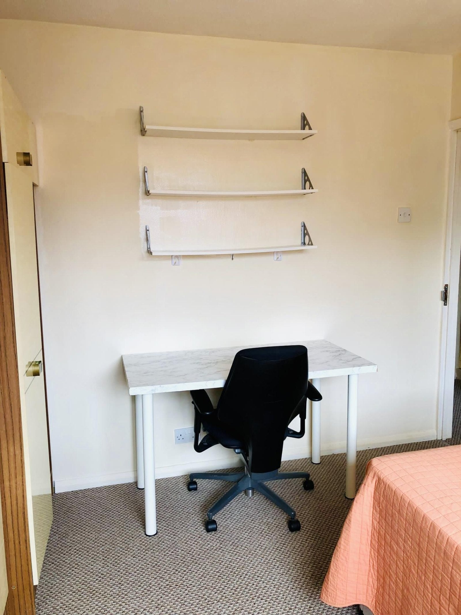 Flat Malthouse Road in Canterbury
