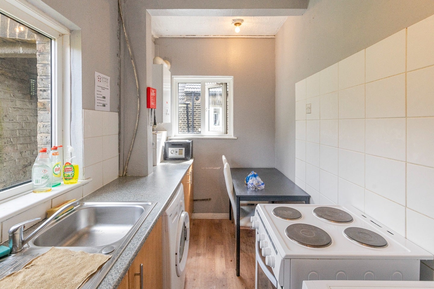 Room London Road in Purfleet-on-Thames