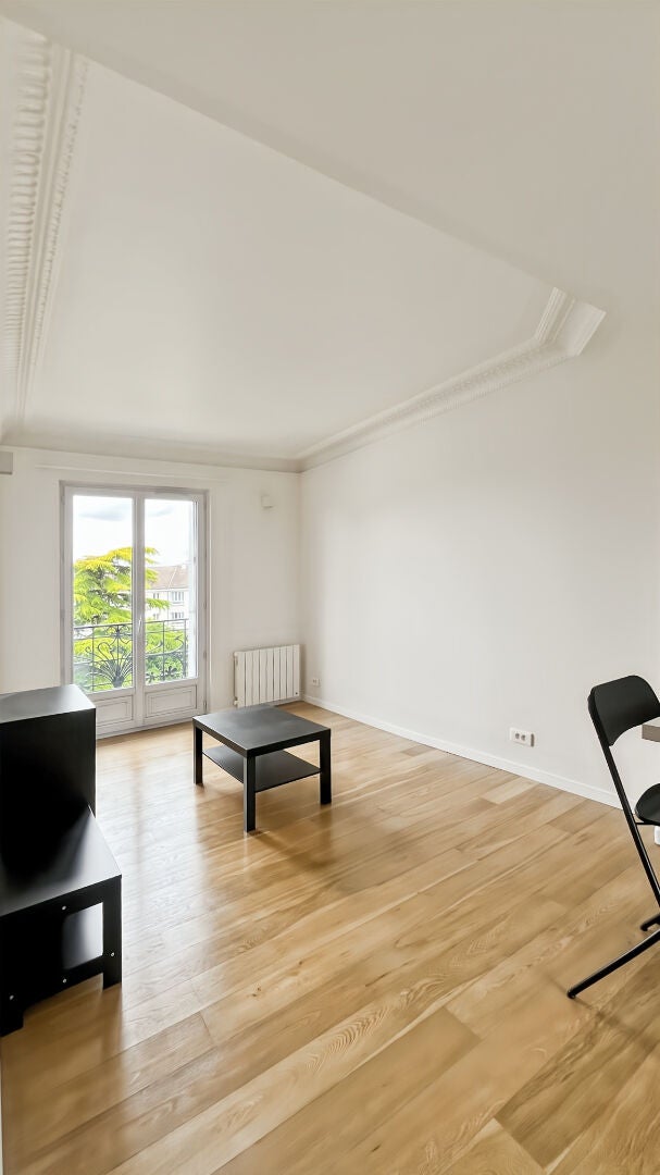 Flat Quai B in Poissy