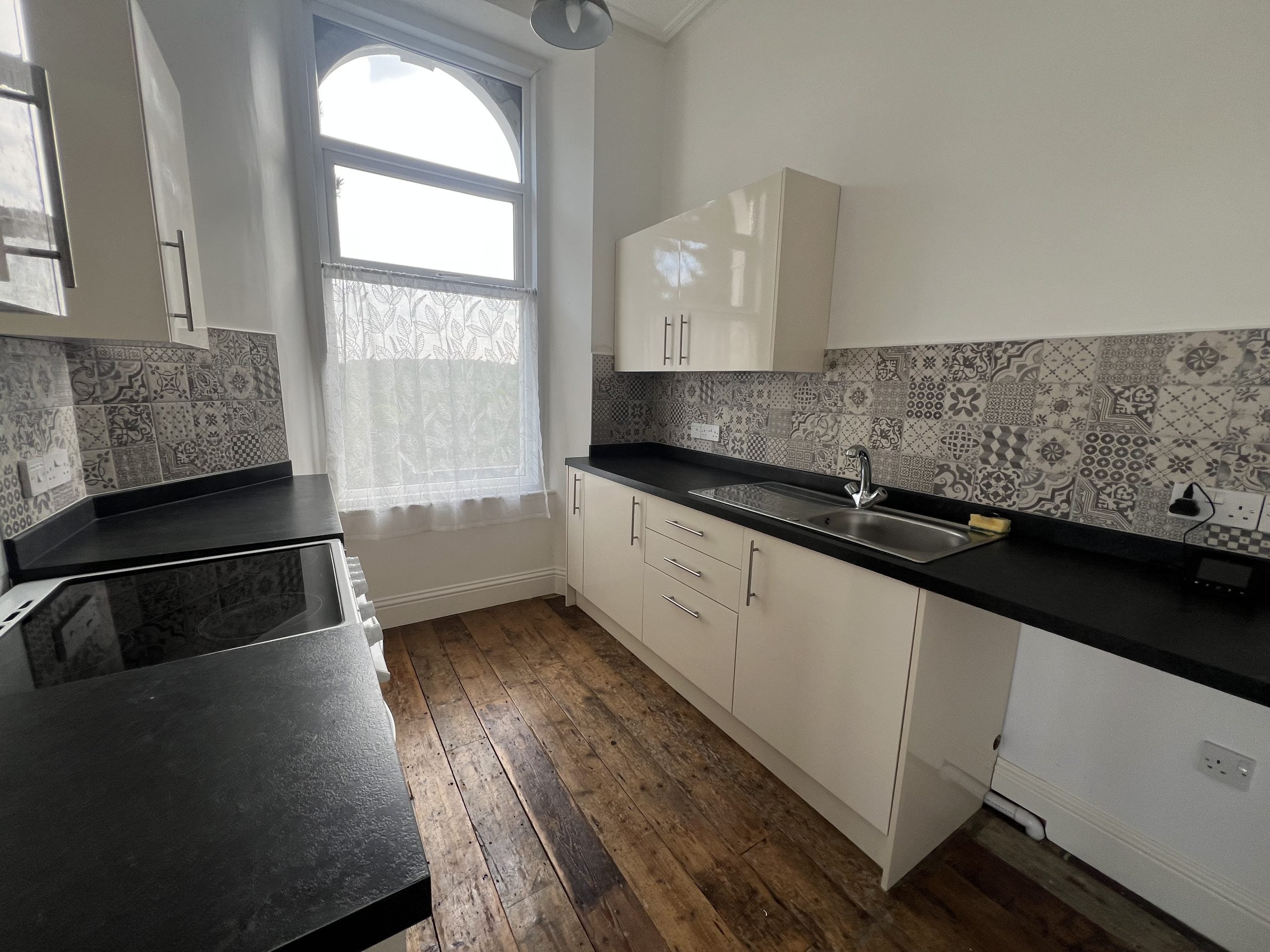 Flat College Road in Teignbridge