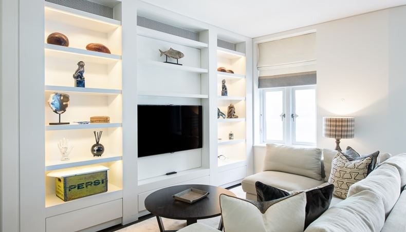 Flat Duke Street in City of Westminster