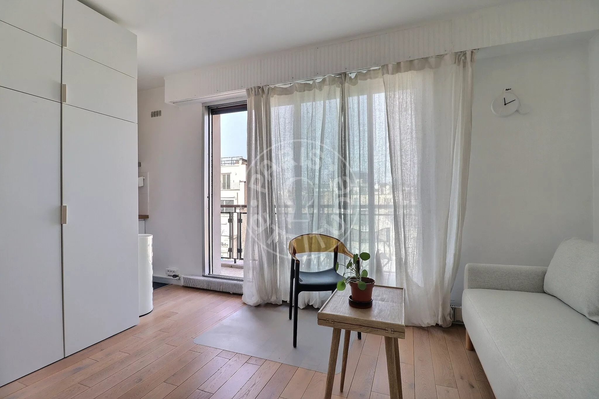 Appartement Rue Auguste Vacquerie à Paris