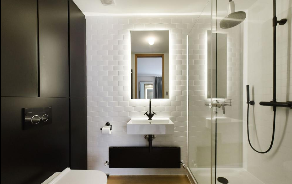 Flat Weymouth Street in London