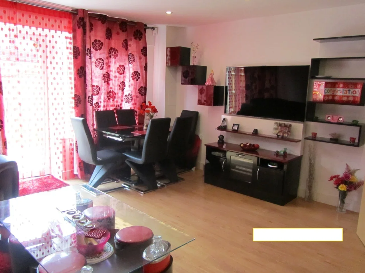 House Pontes Avenue in Greater London