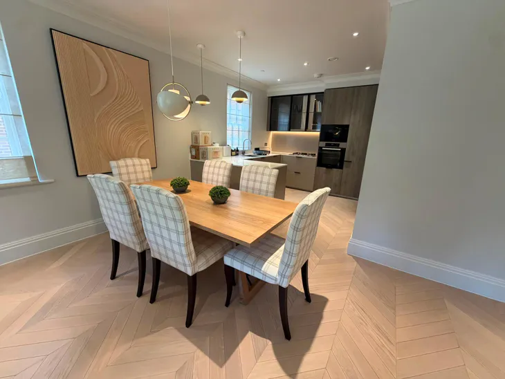 Flat King John Square in Borough of Runnymede
