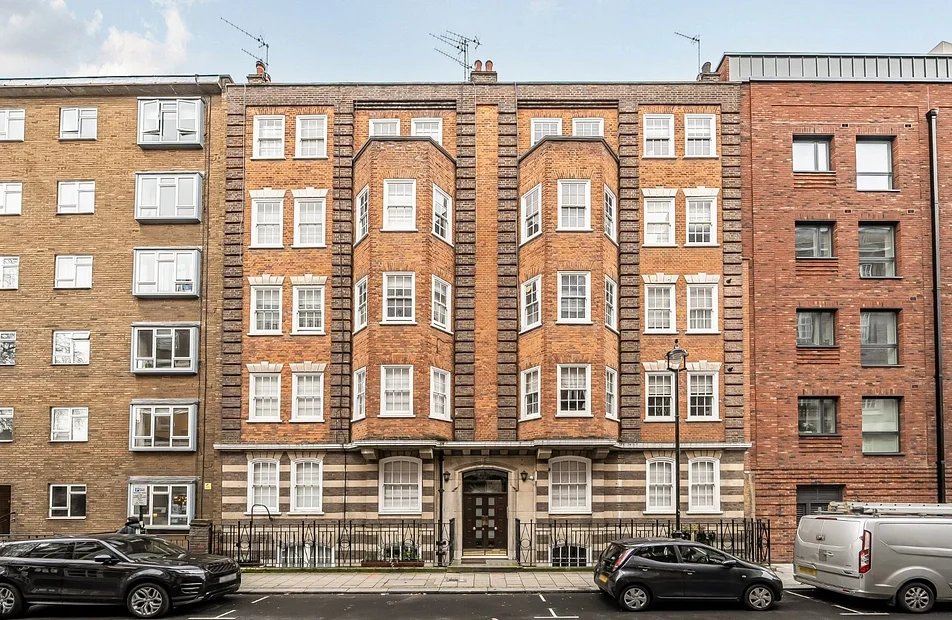 House Luxborough Street in City of Westminster