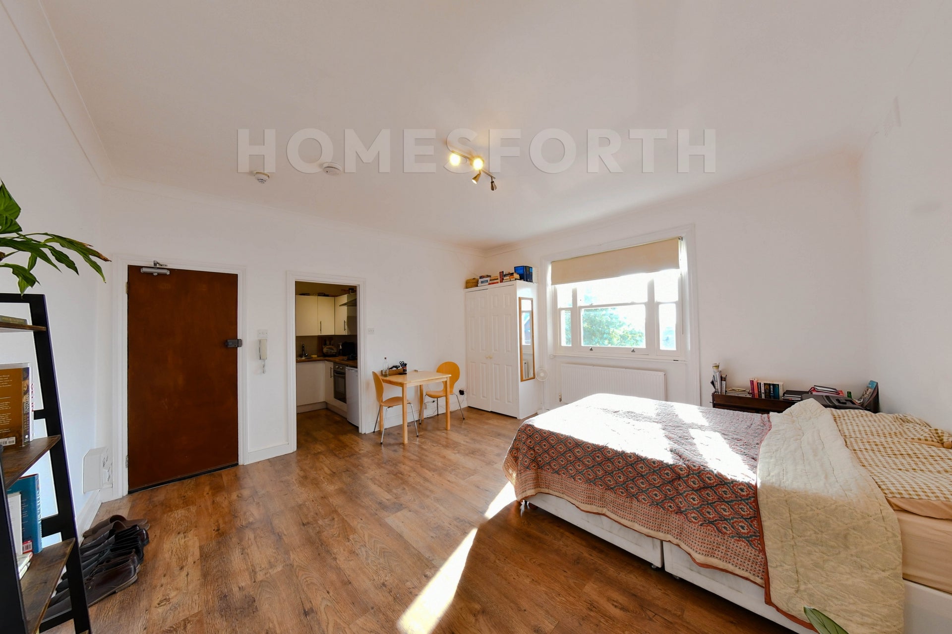 Flat West End Lane in Greater London