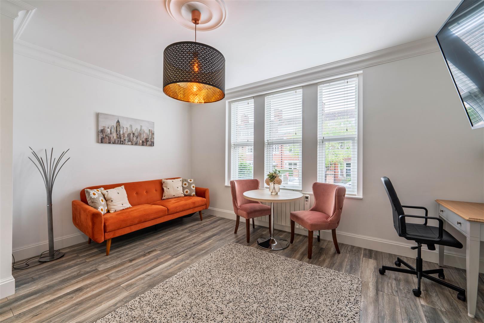 Flat Clayton Road in Newcastle upon Tyne