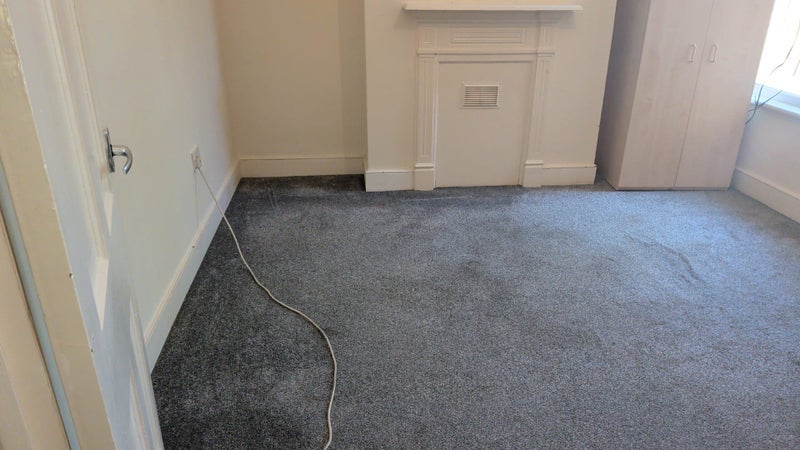 Room Grange Avenue in Greater London