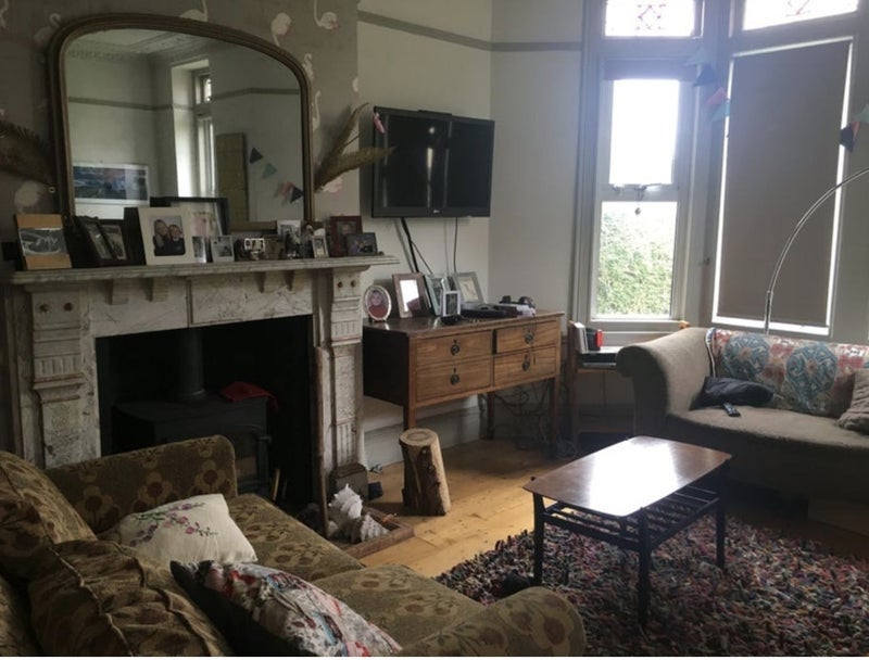 Room Surrey Road in Bristol