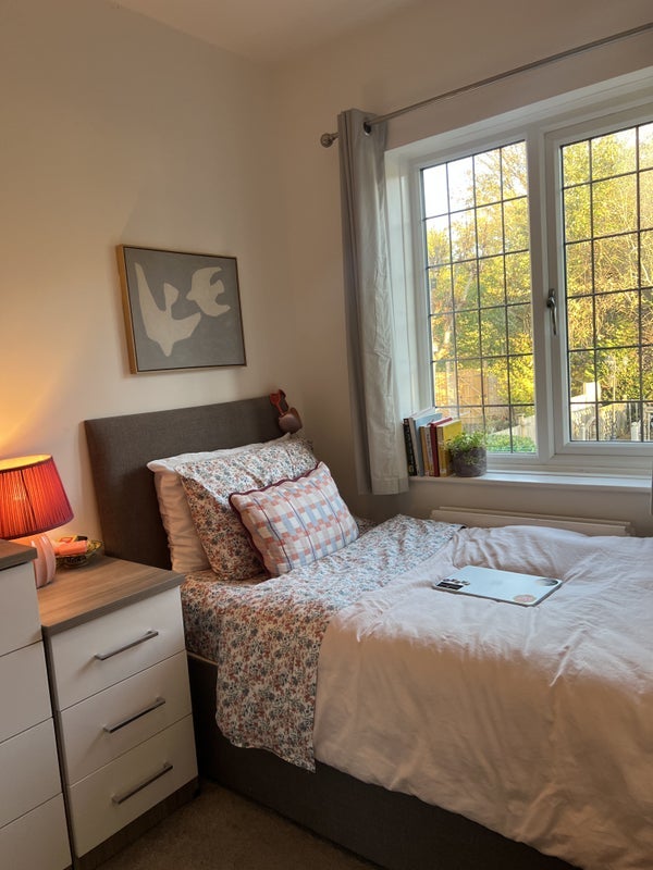 Room Romney Avenue in Bristol