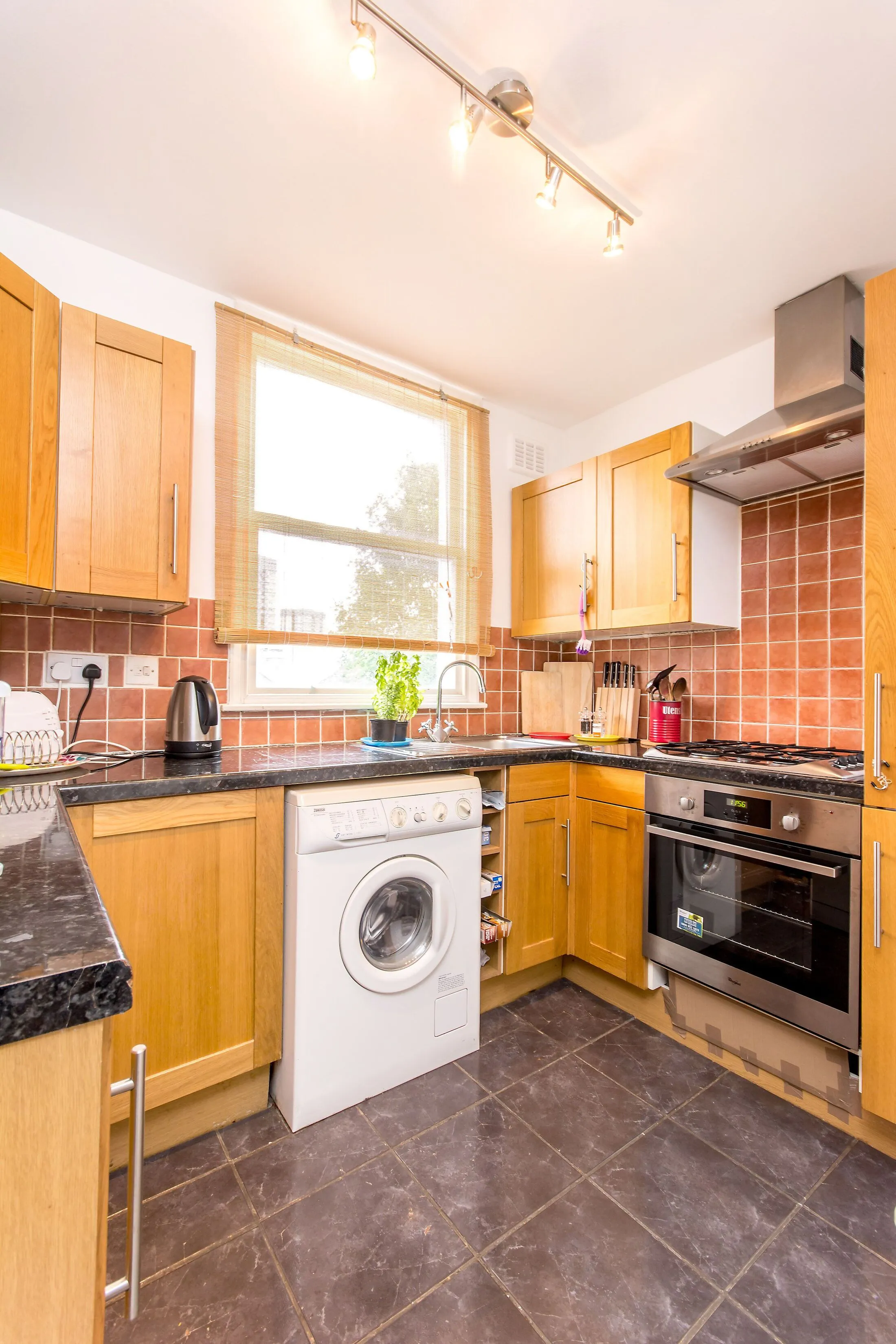 Flat Belgrave Gardens in City of Westminster