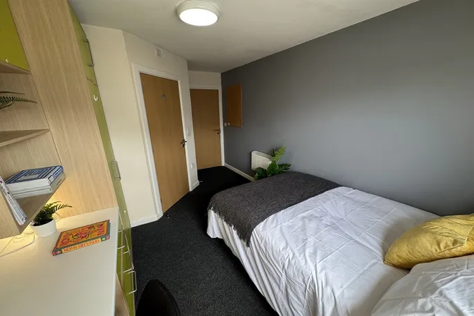 Room Middle Street in Nottingham