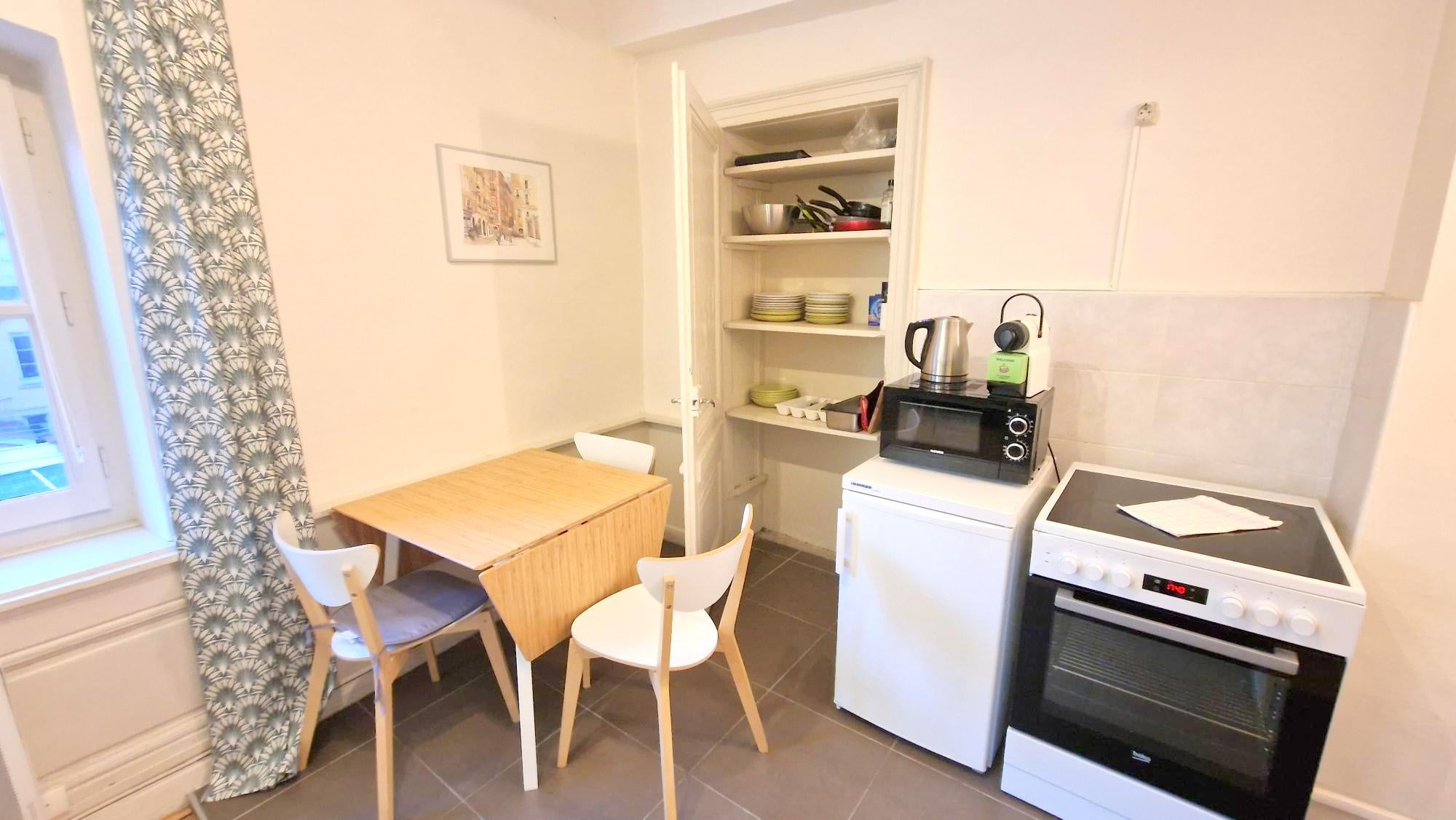 Flat Rue Jean Larrivé in Lyon
