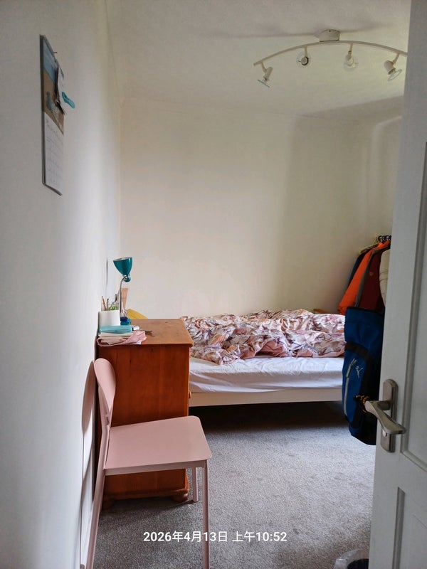 Room Leighton Street in Glasgow
