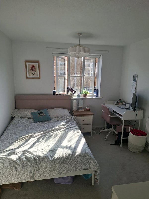 Room Stainsbury Street in Greater London