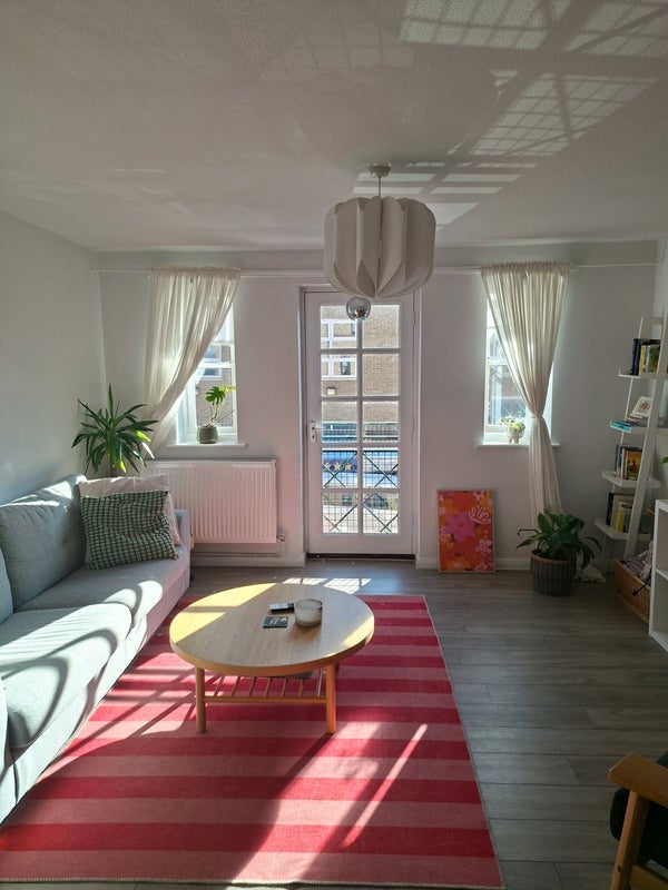 Room Stainsbury Street in Greater London