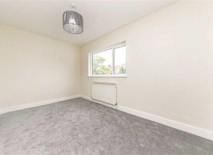 House Sneyd Road in Greater London