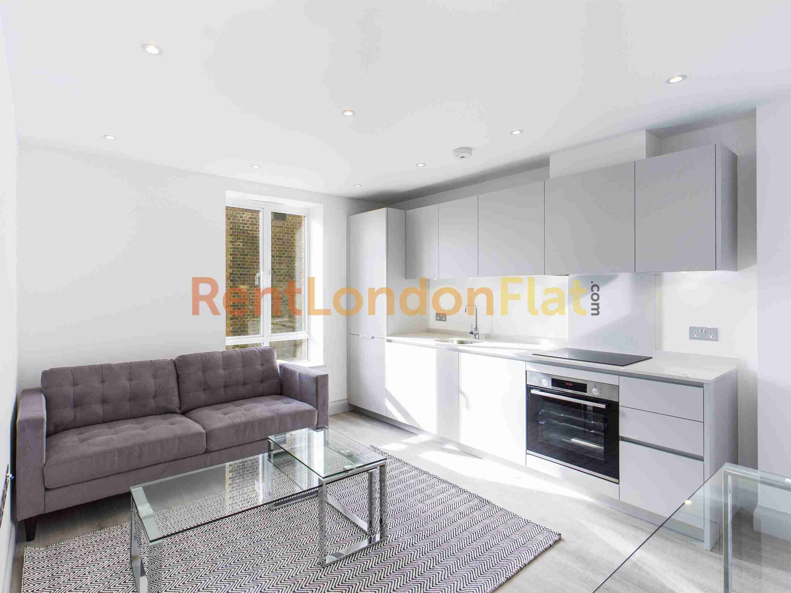 Flat Barley Mow Passage in Greater London
