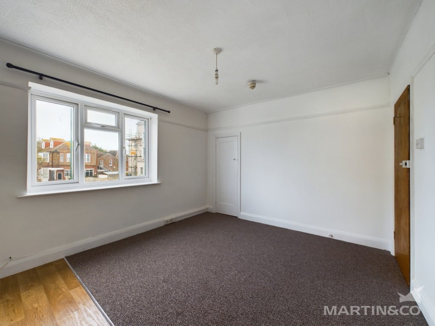 Flat Aldwick Road in Arun