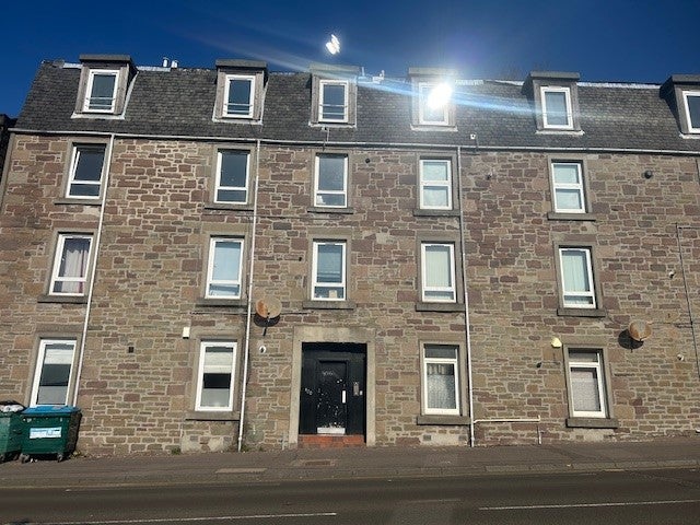 Flat Victoria Road in Dundee