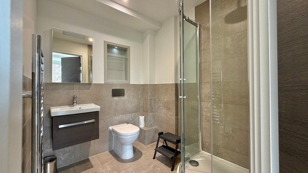 Flat Humphry Repton Lane in Greater London