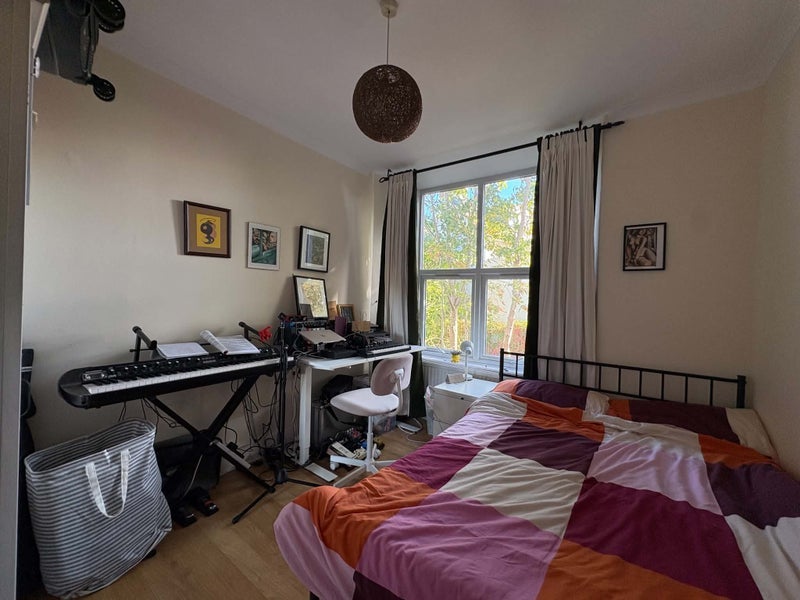 Room Cotham Brow in Bristol