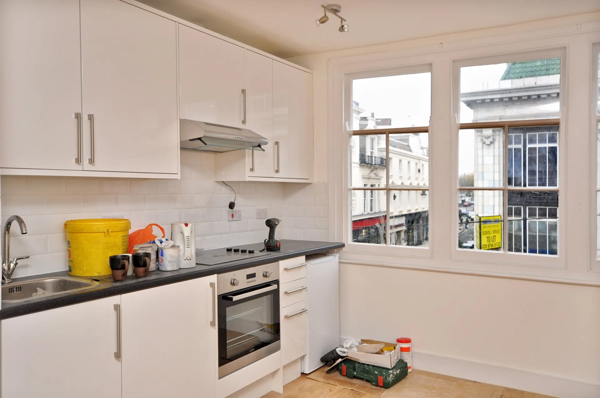 Flat Brixton Road in Greater London