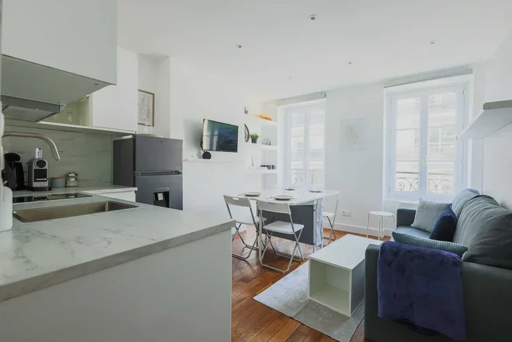 Appartement Rue Rennequin à Paris