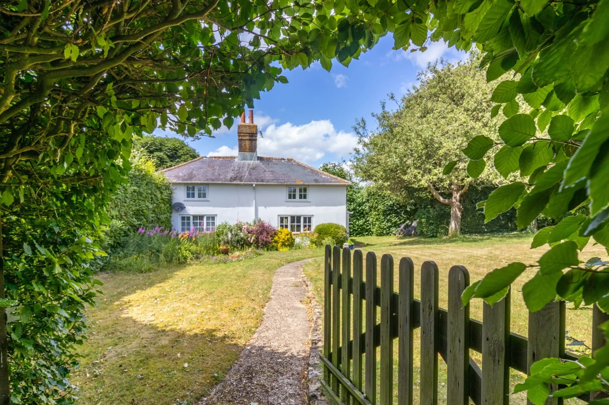House Parkside Lane in East Hampshire