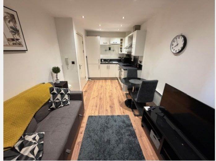 Flat Twinkl Way in Sheffield